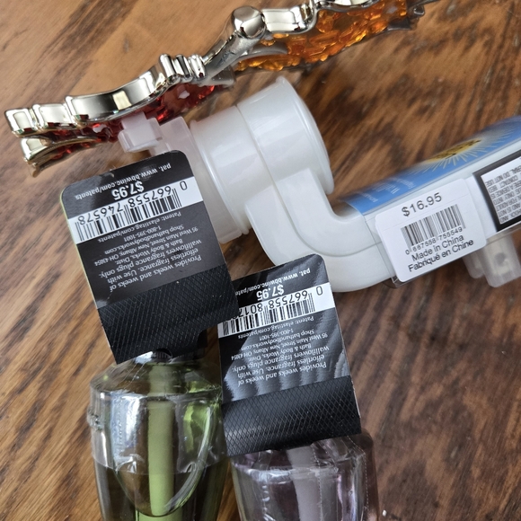 πBOGO 50%π‘πNWTβΌοΈBBW Chunky Gem Leaves Plug-in Nightlight w/ Fragrance Refills - Picture 9 of 15